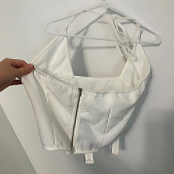 NEW NWT PRETTYLITTLETHING Woven Cross Front Cutout Stirrup Hem Top Cream Ivory 8 - Picture 9 of 12